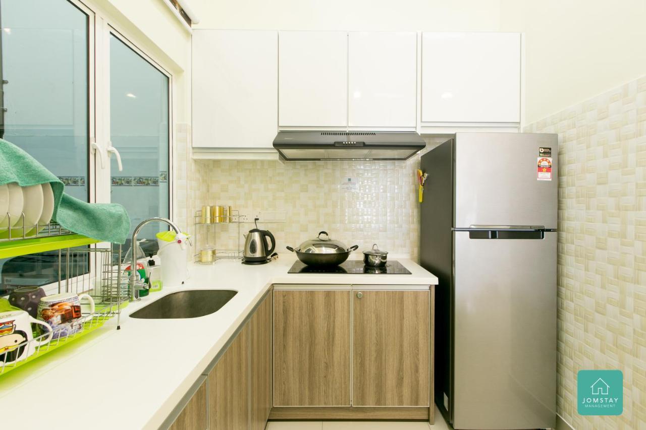 Jomstay Majestic Apartment *