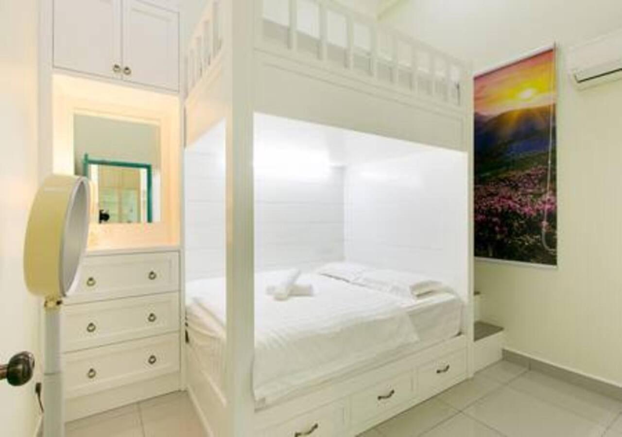 Jomstay Majestic *