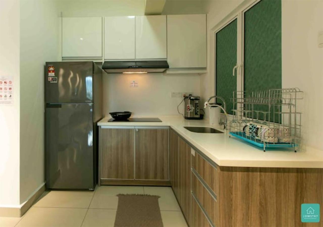 Jomstay Majestic Apartment *