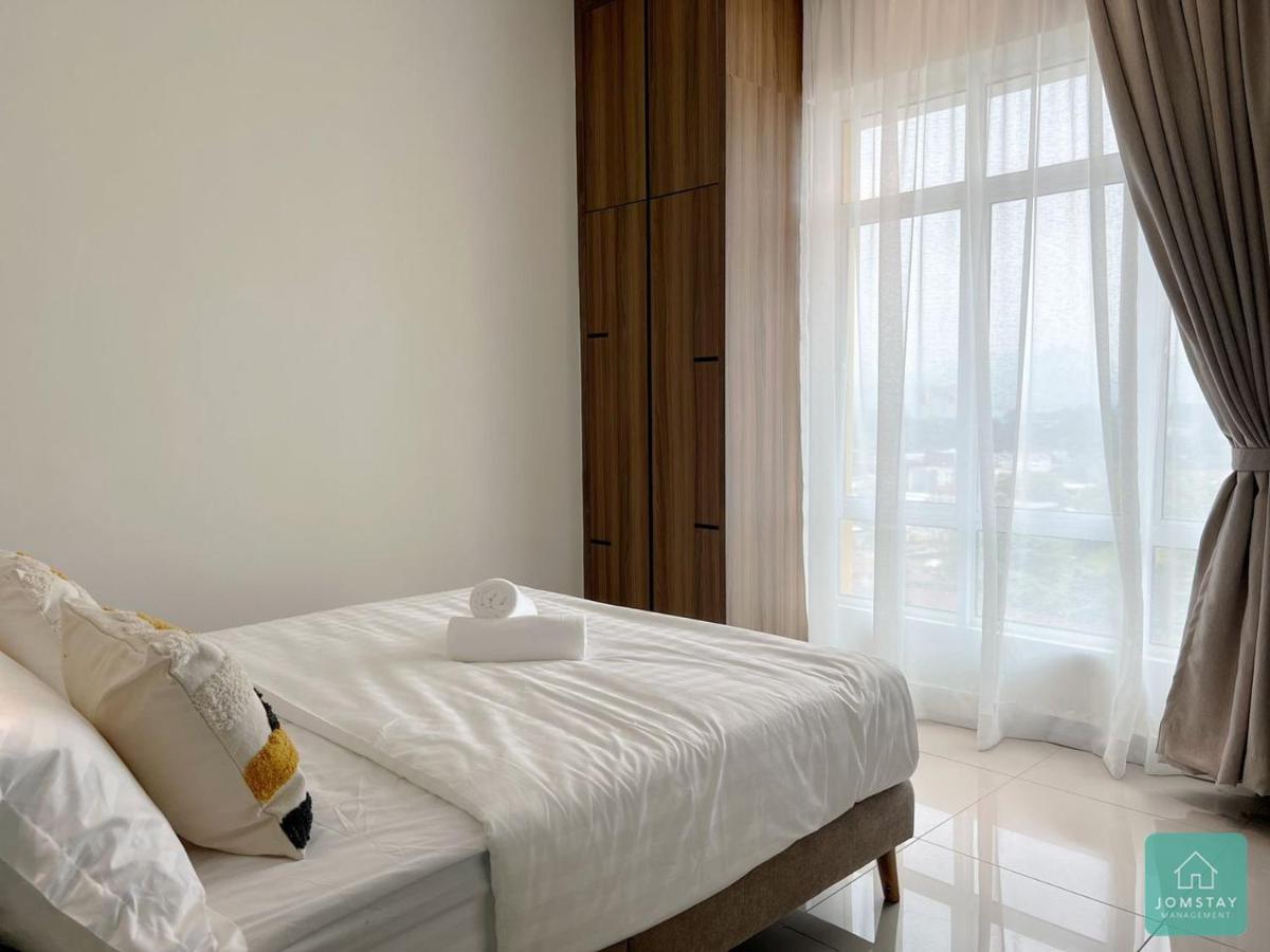 Jomstay Majestic Apartment *